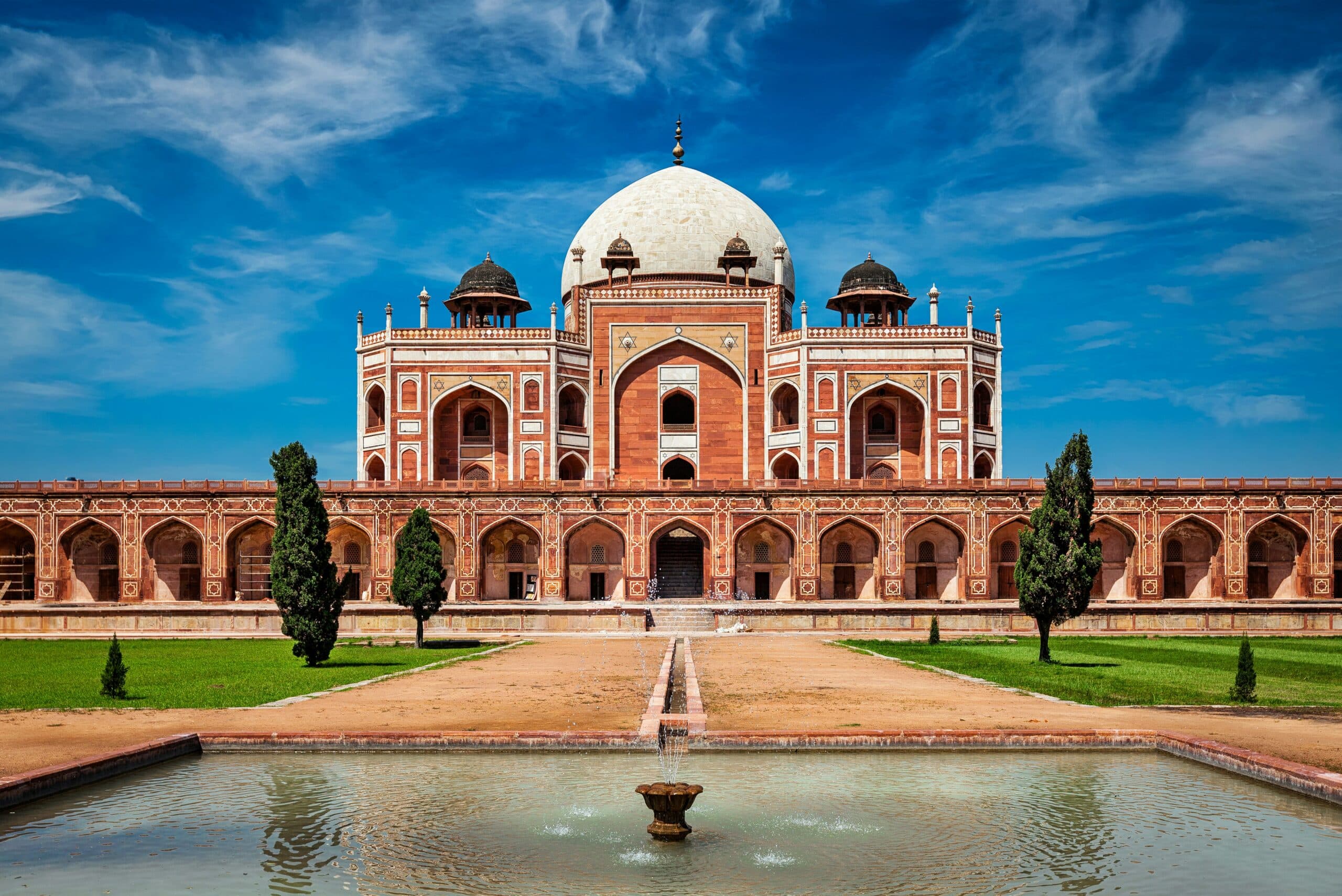 The Influence of Islamic Architecture: From Alhambra to Modern Structures